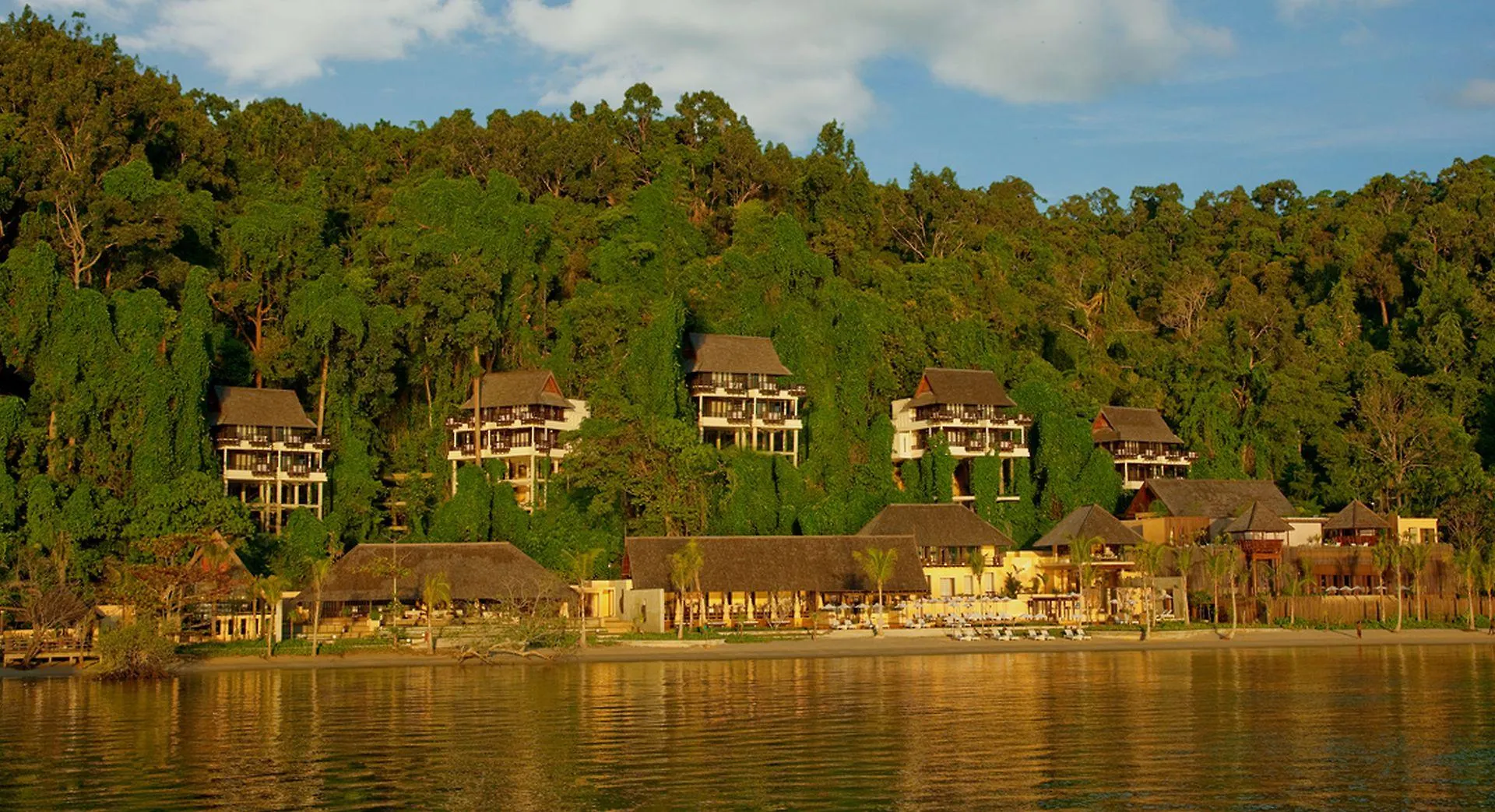 Gaya Island Resort, Kota Kinabalu - A Small Luxury Hotels Of The World 5*, Gaya Island