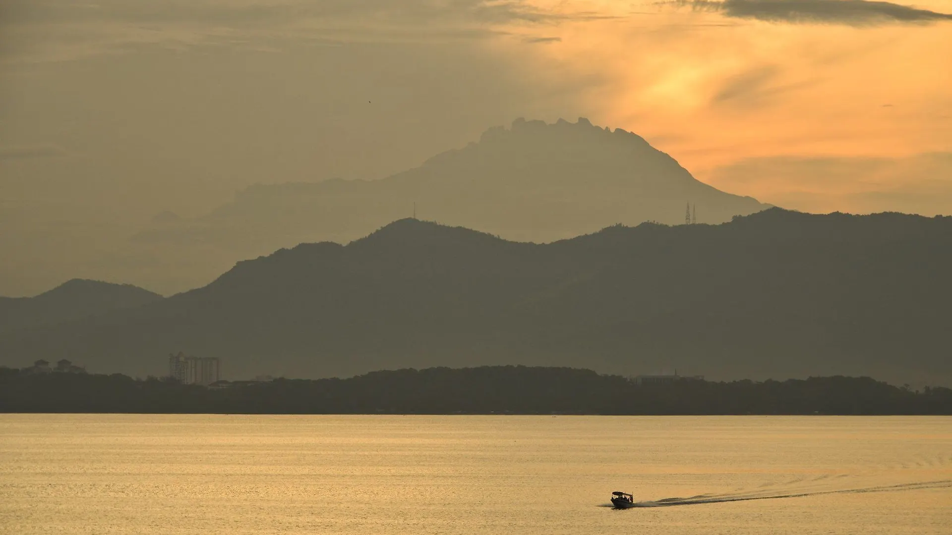 Gaya Island Resort, Kota Kinabalu - A Small Luxury Hotels Of The World 5*, Gaya Island Malaysia